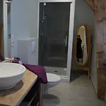 D'hotes Noir Lion Nocleg ze śniadaniem 3*