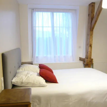 D'hotes Noir Lion 3* Péronne